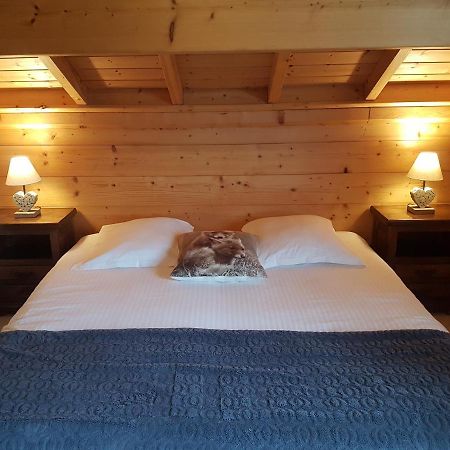Chalet Les Aigles Saint-Sixt Exterior foto