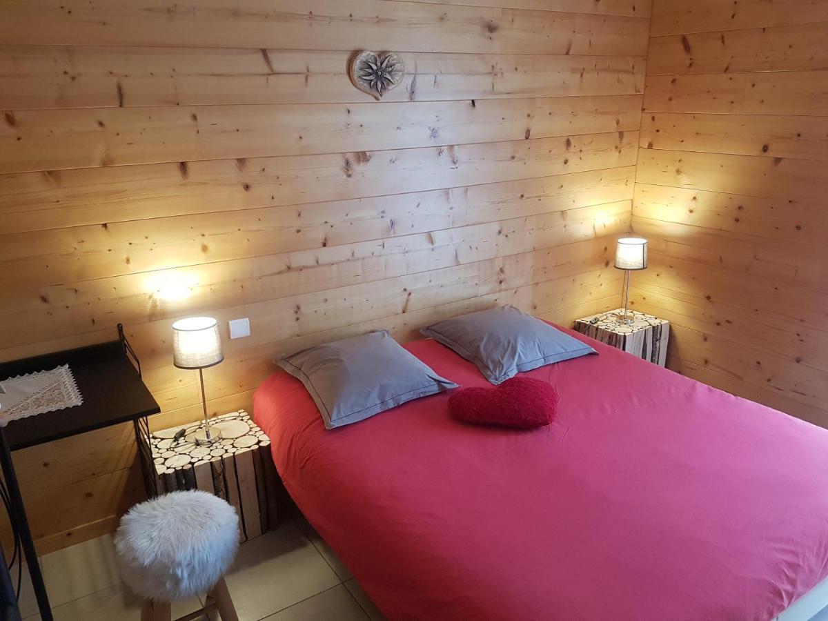Chalet Les Aigles Saint-Sixt Exterior foto